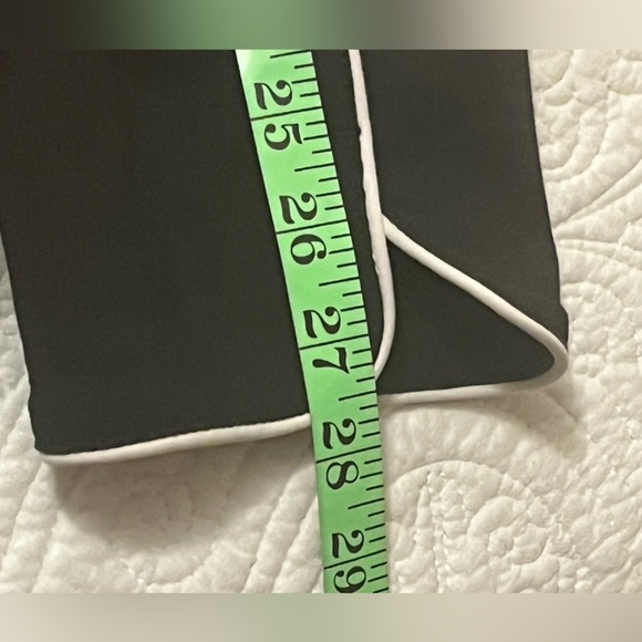 Ivanka Trump Black Tulip Hem White Piping Compression Ankle Slim Pant, size 8 - Picture 12 of 12